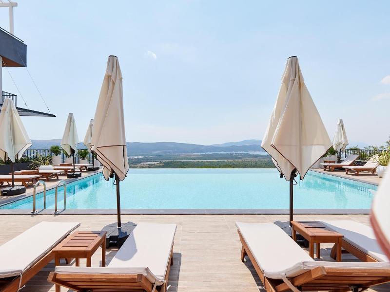 Bayview Hills Luxury Residences image