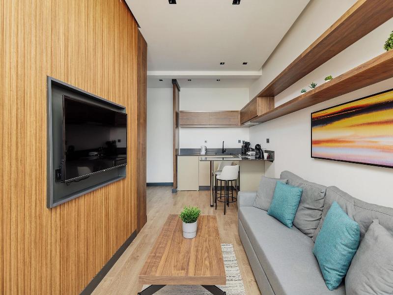 Bayview Hills Luxury Residences image