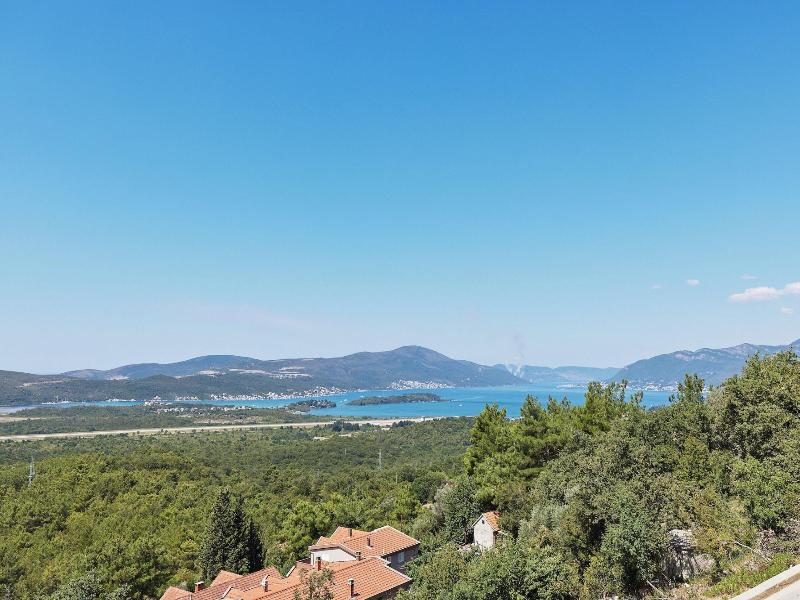 Bayview Hills Luxury Residences image