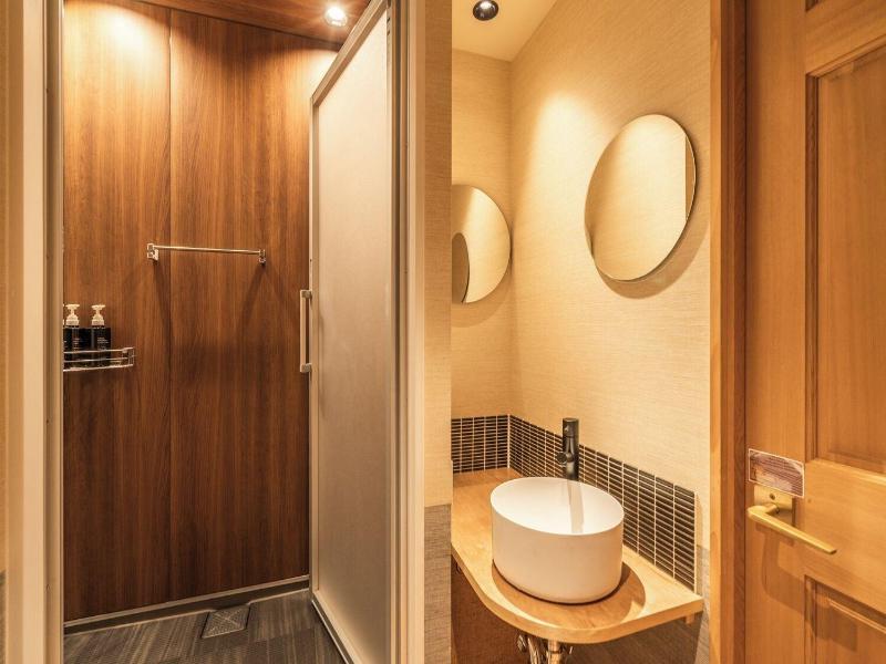 Hotel Tomos Asakusa image