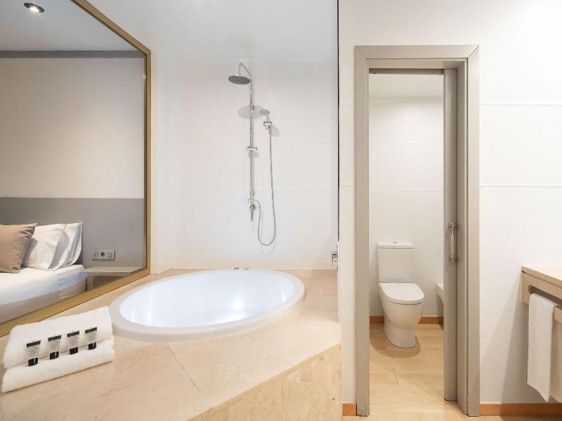 Hotel Punt 14 - Adults Only image