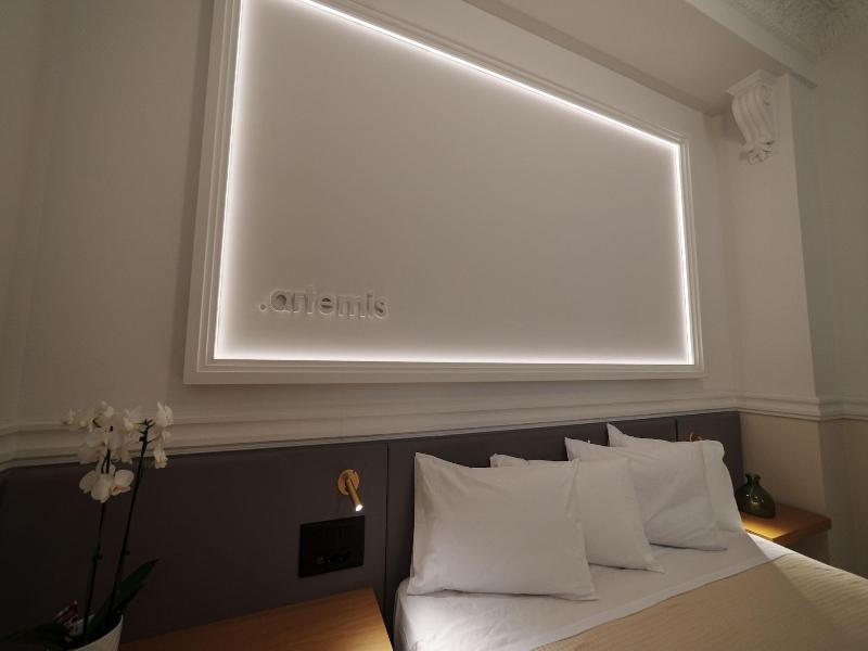 Agora Athens Suites image