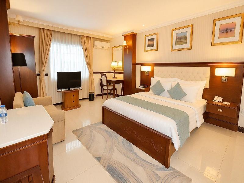 S79 Sunflower Hotel & Spa image