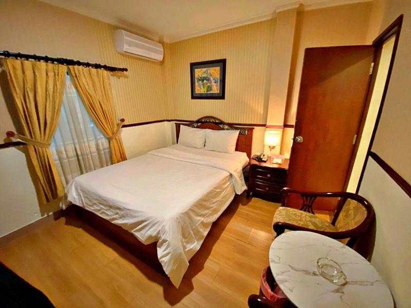 S79 Sunflower Hotel & Spa image
