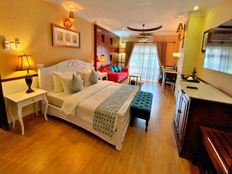 S79 Sunflower Hotel & Spa image