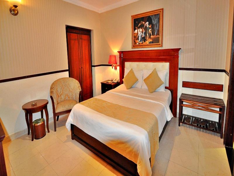 S79 Sunflower Hotel & Spa image
