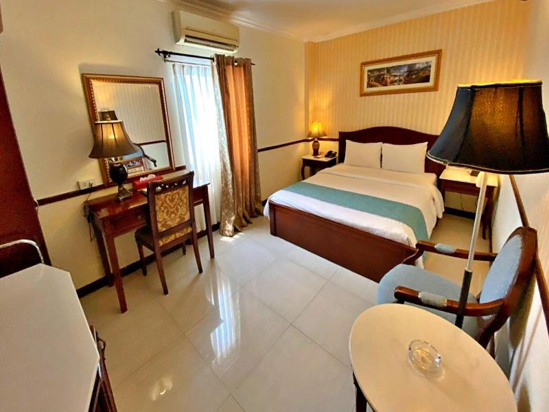 S79 Sunflower Hotel & Spa image