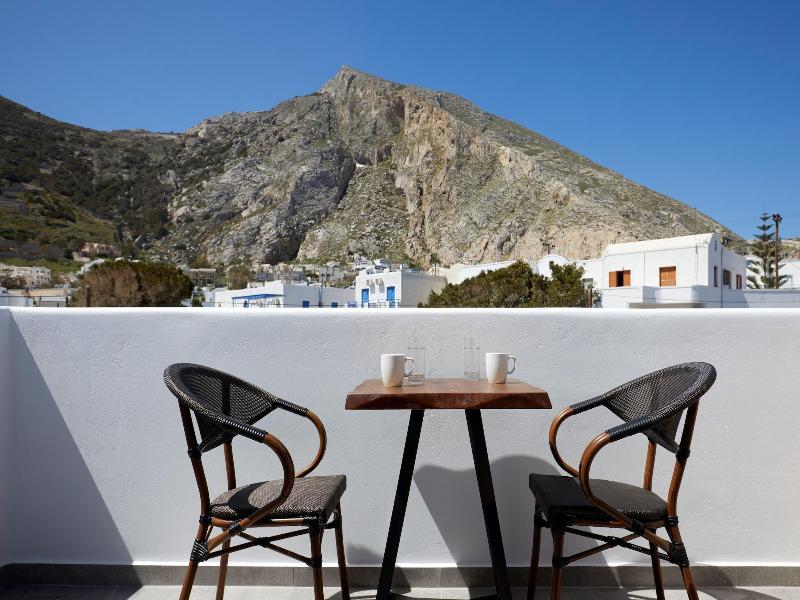 Mountain And Sea Suites