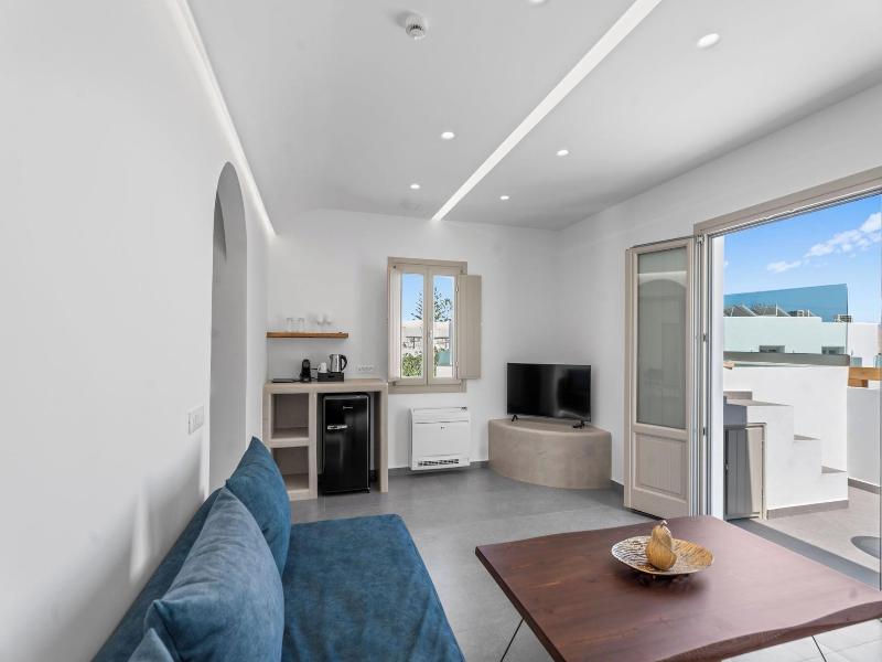 Mountain And Sea Suites — photo 37