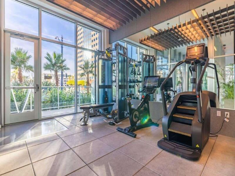 Marbella Lane Luxury Beachside 2br image