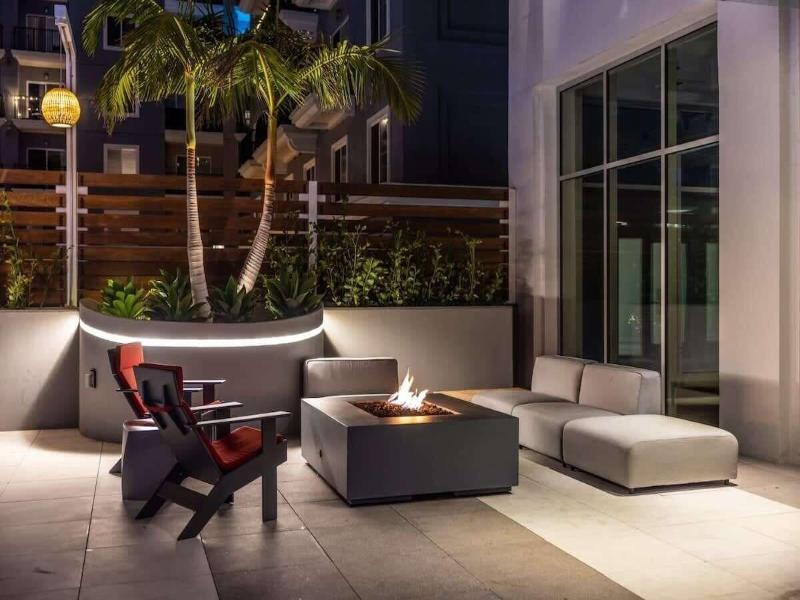 Marbella Lane Luxury Beachside 2br image