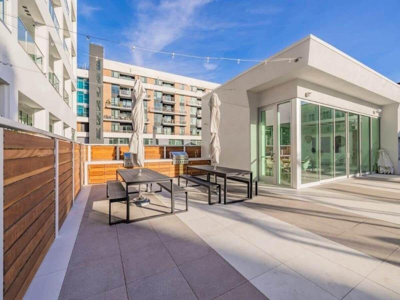 Marbella Lane Luxury Beachside 2br image