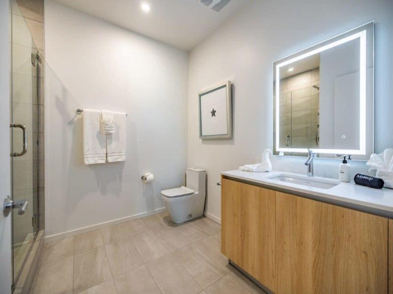 Marbella Lane Luxury Beachside 2br image