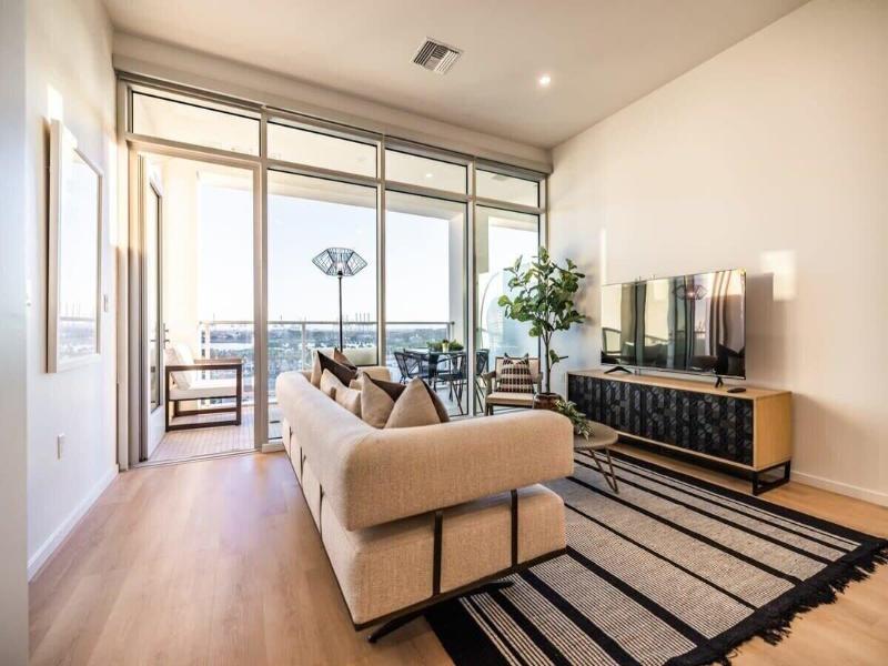 Marbella Lane Luxury Beachside 2br image