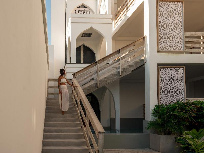 Opera Hotel image