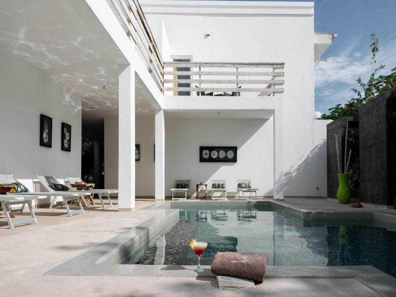 Opera Hotel image