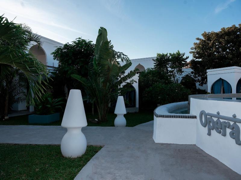 Opera Hotel image