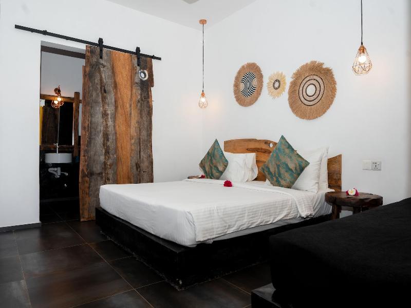 Opera Hotel image