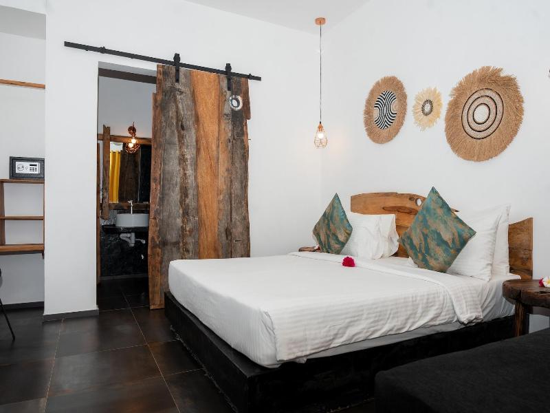 Opera Hotel image