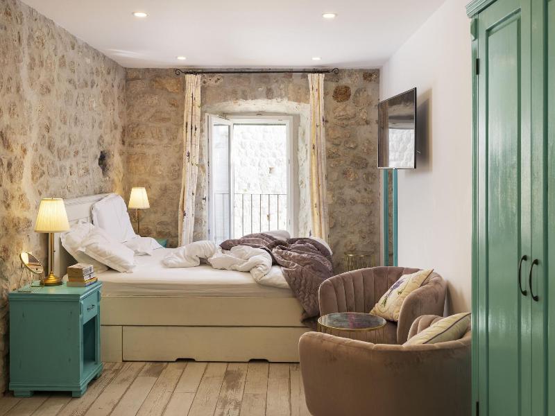 House Stayeva 11 image