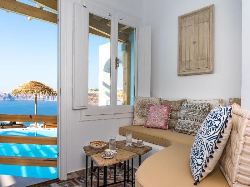 Summer Lovers Villa image