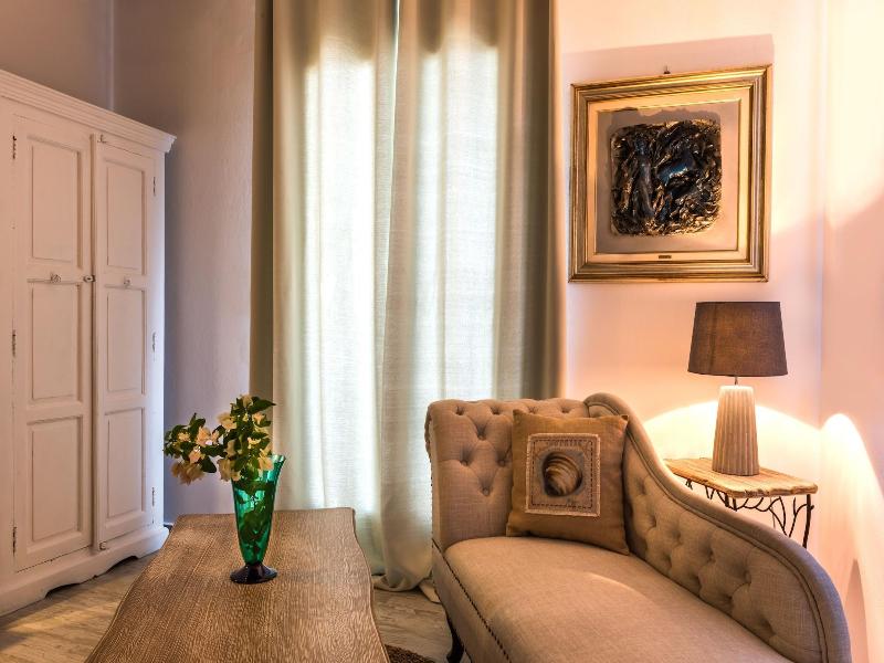 Summer Lovers Villa image