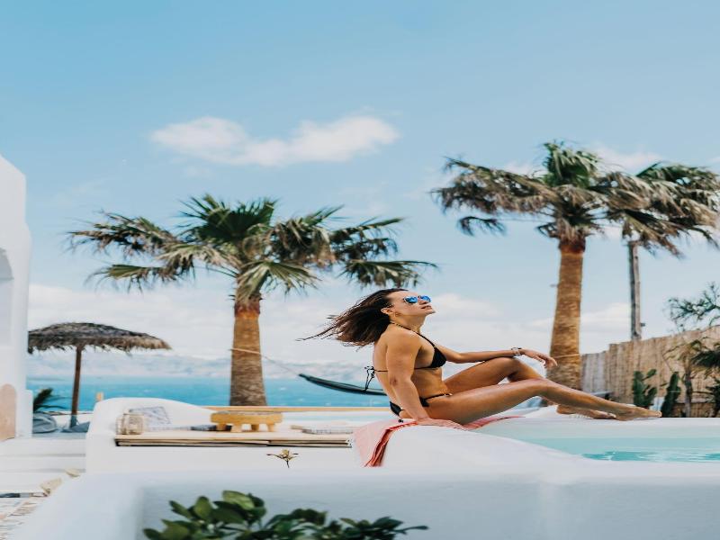 Summer Lovers Villa image