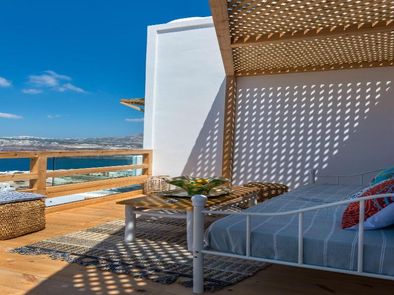 Summer Lovers Villa image
