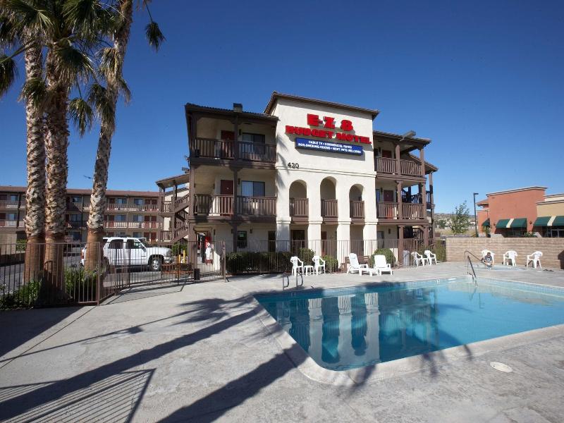 Palms Inn & Suites — general view