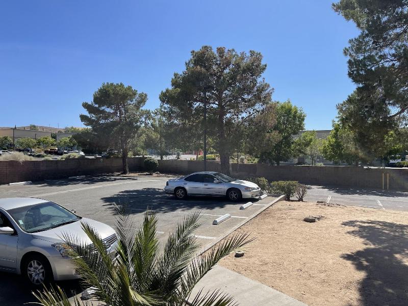 Palms Inn & Suites — general view