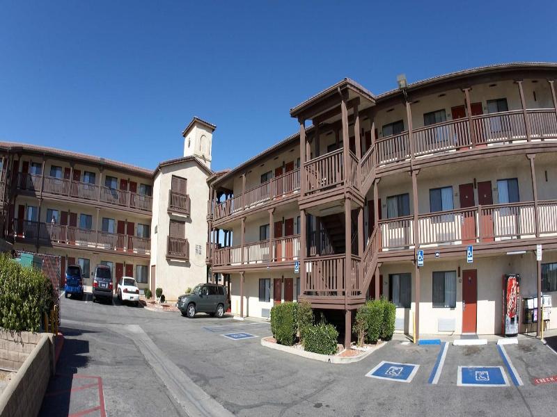 Palms Inn & Suites
