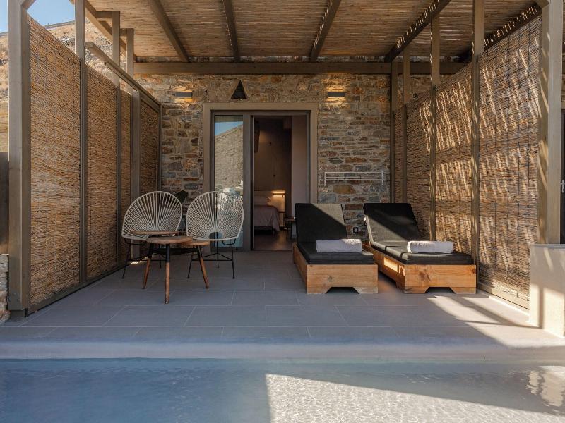 Amal Kythnos Suites image