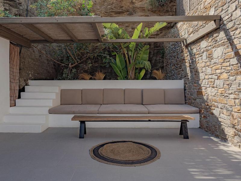 Amal Kythnos Suites image