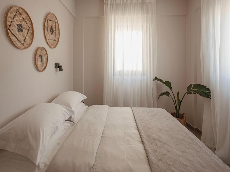 Amal Kythnos Suites image