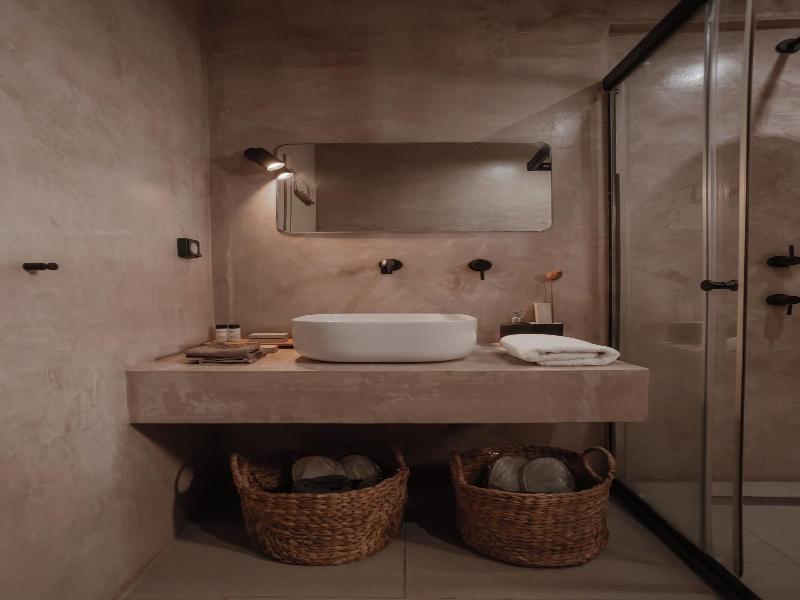 Amal Kythnos Suites image
