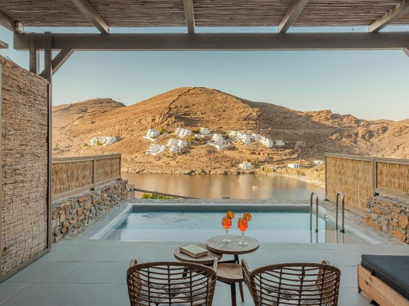 Amal Kythnos Suites image
