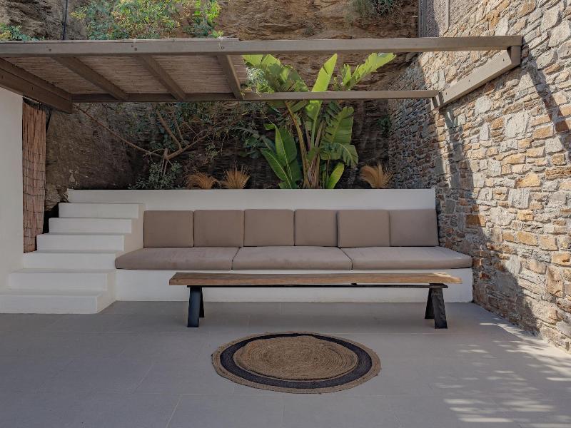 Amal Kythnos Suites image