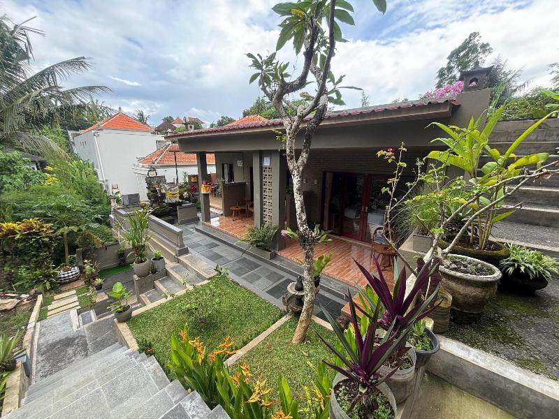 Sulendra Jungle Suites Ubud View By Eps image