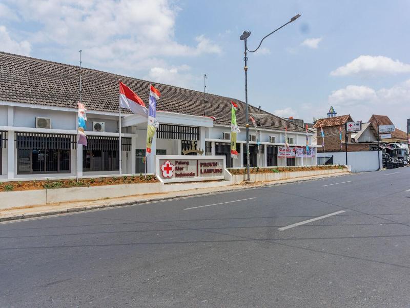Hotel O Teluk Betung Near Bank Indonesia Formerl image