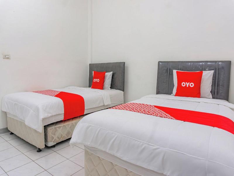 Hotel O Teluk Betung Near Bank Indonesia Formerl image