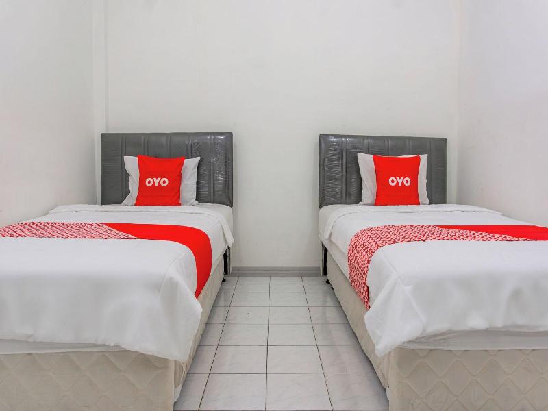 Hotel O Teluk Betung Near Bank Indonesia Formerl image