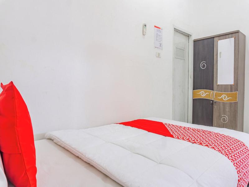 Hotel O Teluk Betung Near Bank Indonesia Formerl image