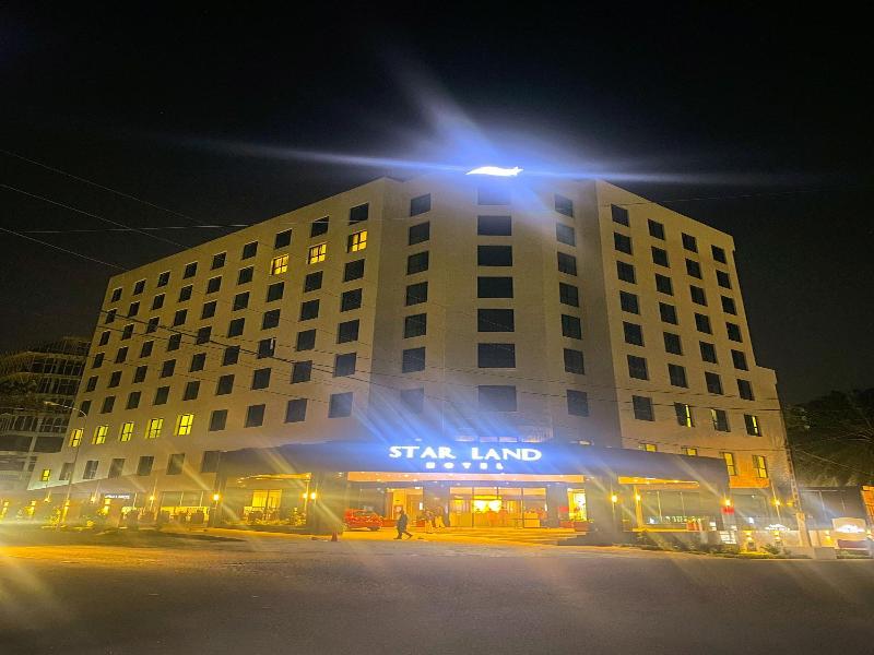 Star Land Hotel Bastos image