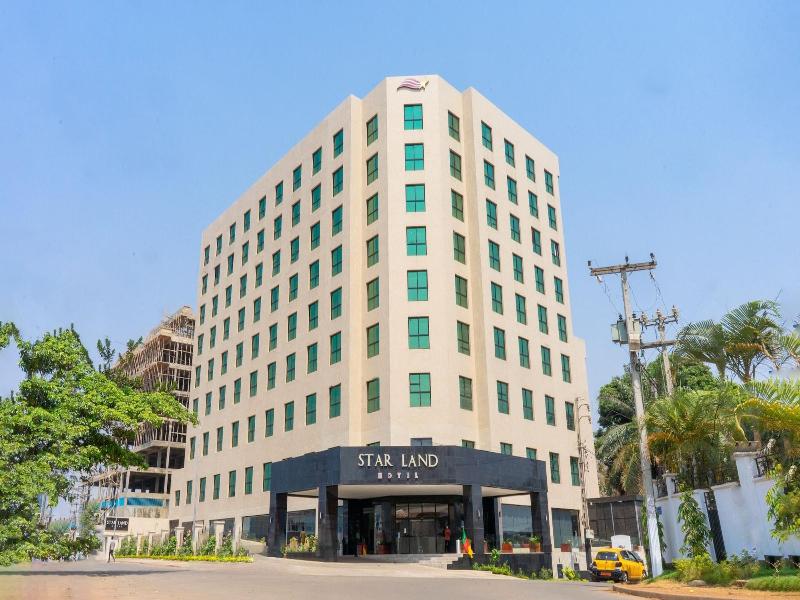 Star Land Hotel Bastos image
