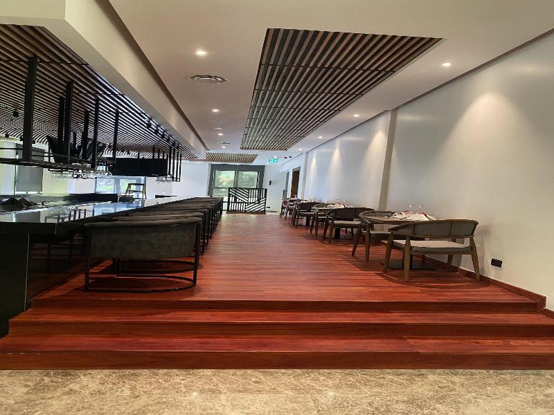 Star Land Hotel Bastos image