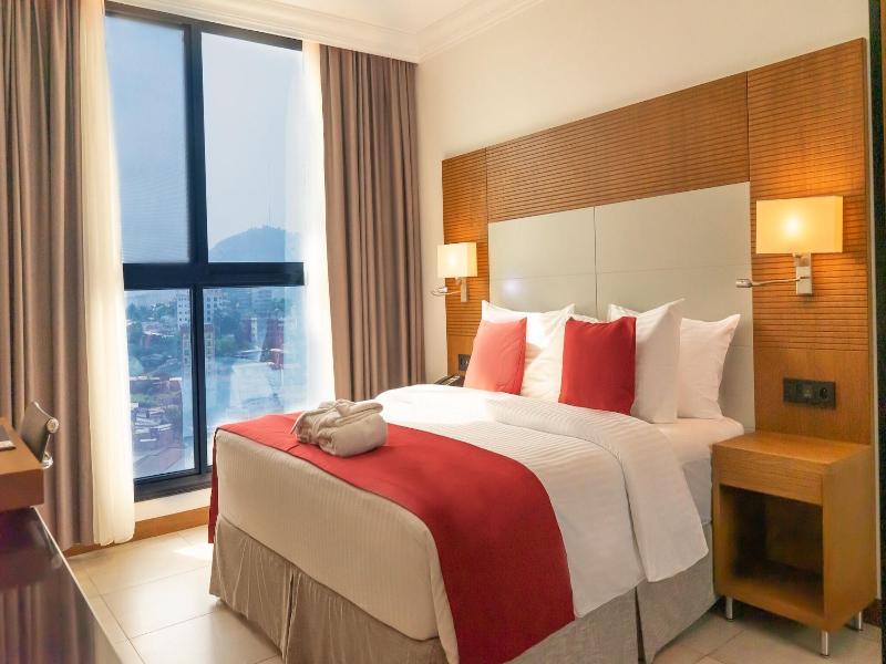 Star Land Hotel Bastos image
