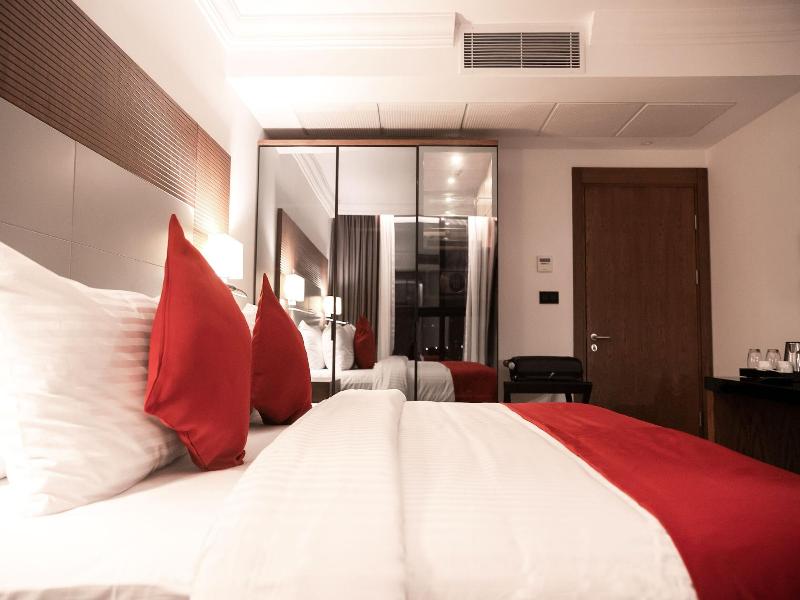 Star Land Hotel Bastos image