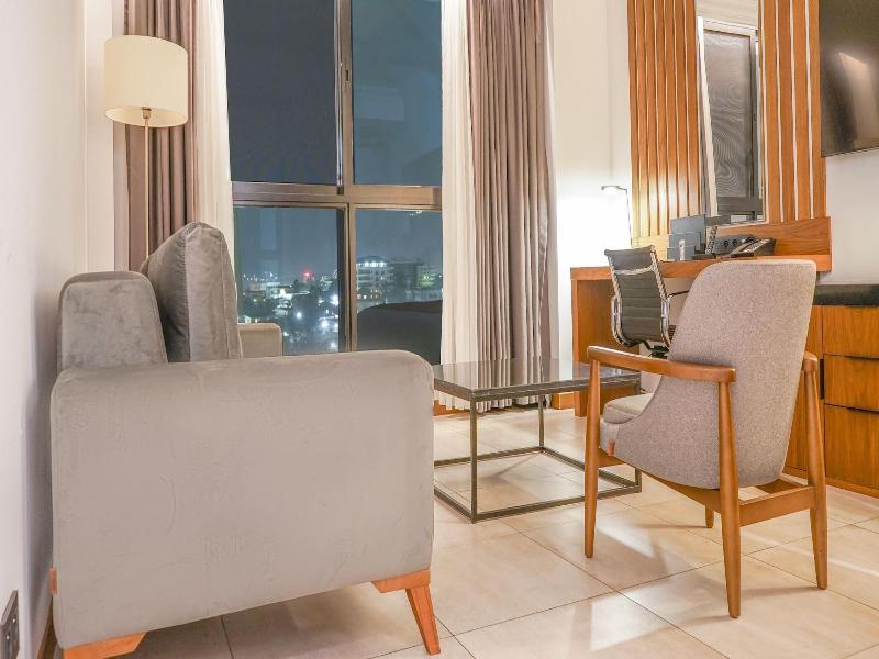 Star Land Hotel Bastos image