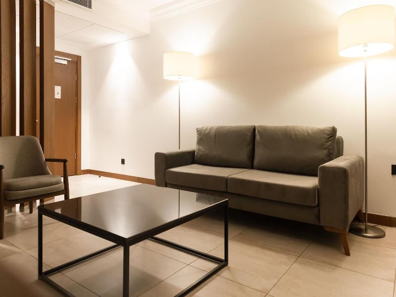 Star Land Hotel Bastos image