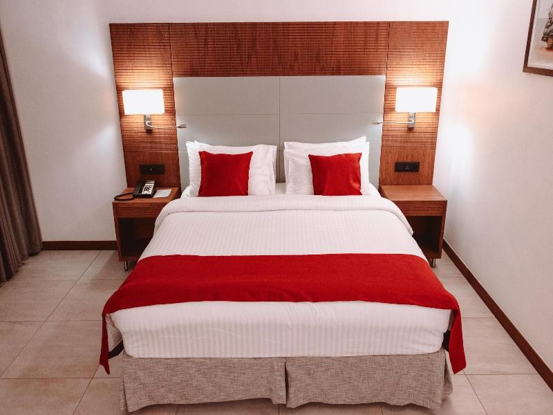 Star Land Hotel Bastos image